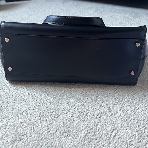 Kate Spade Tote and Wallet Set - Picture 13 of 13